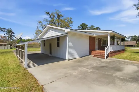 204 Glenburnie Drive New Bern NC 28560
