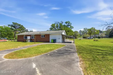 204 Glenburnie Drive New Bern NC 28560