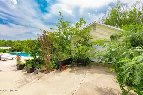 106 Gracelyn Lane Newport NC 28570