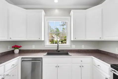 128 Walden Road New Bern NC 28562