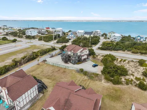 102 Diann Drive Emerald Isle NC 28594