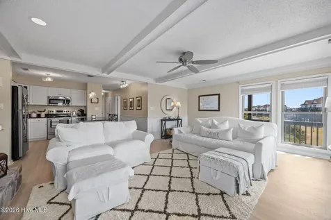 102 Diann Drive Emerald Isle NC 28594
