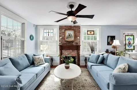 301 E West Street Southport NC 28461