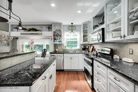301 E West Street Southport NC 28461