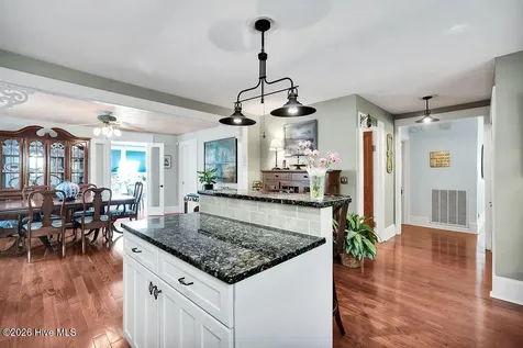301 E West Street Southport NC 28461