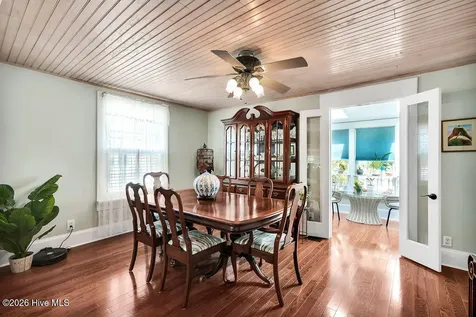 301 E West Street Southport NC 28461
