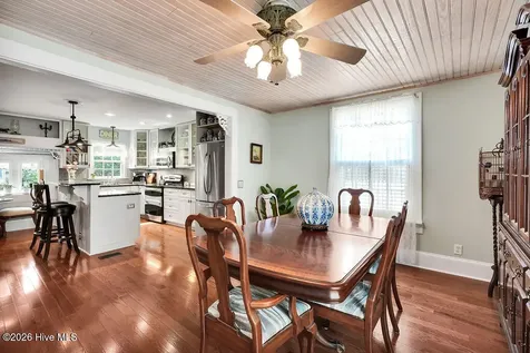 301 E West Street Southport NC 28461