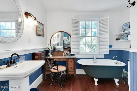 301 E West Street Southport NC 28461
