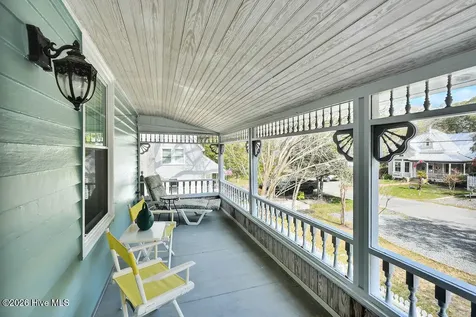 301 E West Street Southport NC 28461