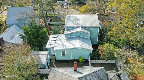 301 E West Street Southport NC 28461