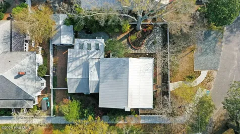 301 E West Street Southport NC 28461