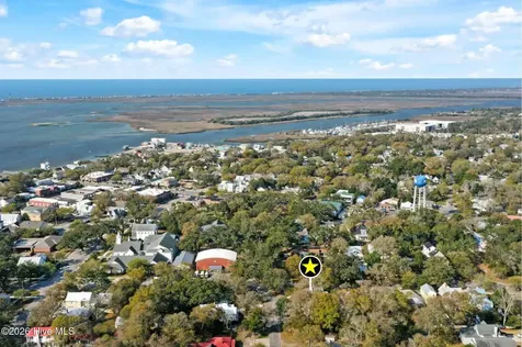 301 E West Street Southport NC 28461