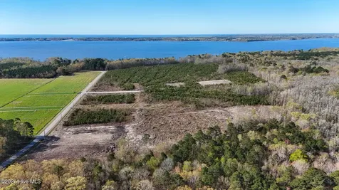 1 Boat Ramp Road Hertford NC 27944
