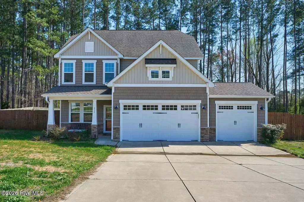 215 Farmhouse Lane Carthage NC 28327