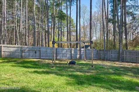 215 Farmhouse Lane Carthage NC 28327