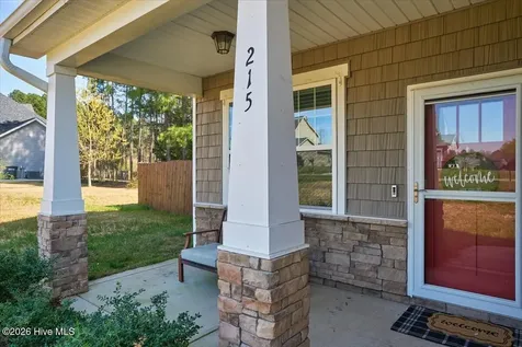 215 Farmhouse Lane Carthage NC 28327