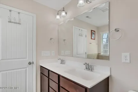 215 Farmhouse Lane Carthage NC 28327