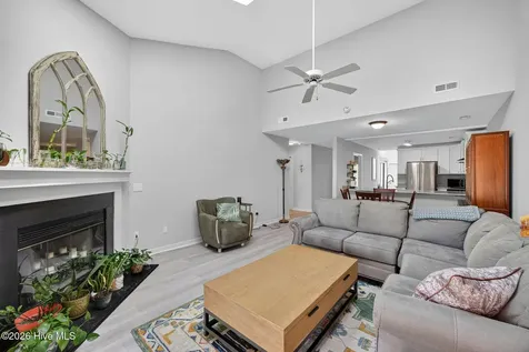 6204 Inland Greens Drive Wilmington NC 28405