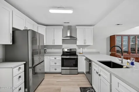6204 Inland Greens Drive Wilmington NC 28405