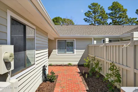 6204 Inland Greens Drive Wilmington NC 28405