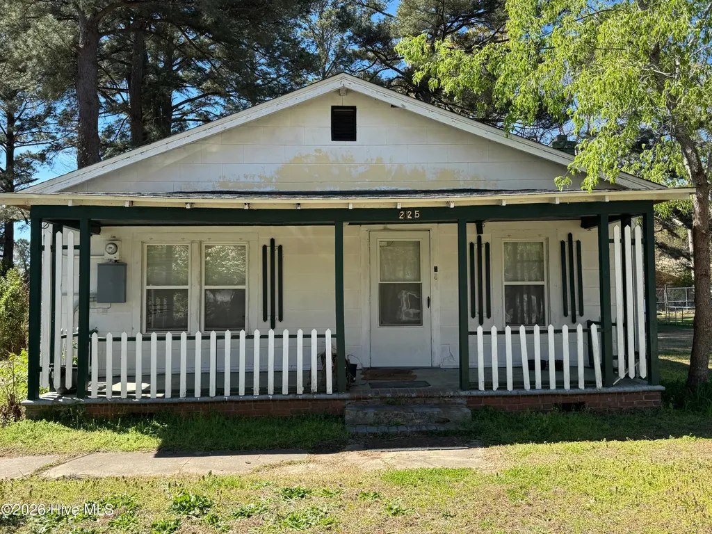 225 Jackson Street Rocky Mount NC 27803