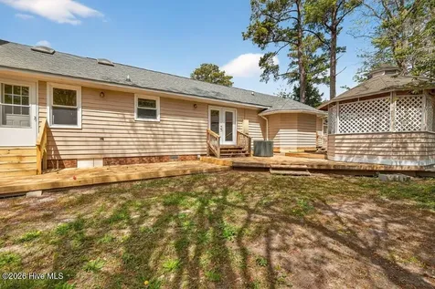204 Sweetbriar Lane Havelock NC 28532