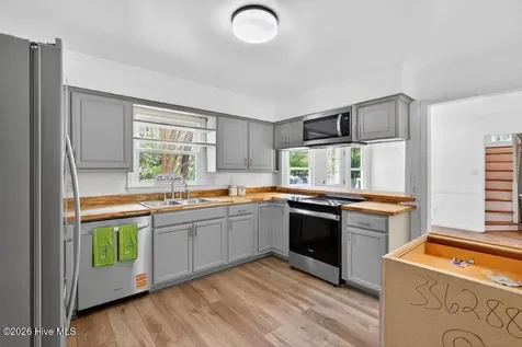 204 Sweetbriar Lane Havelock NC 28532