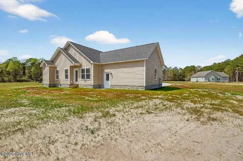 145 Golden Rod Lane Havelock NC 28532