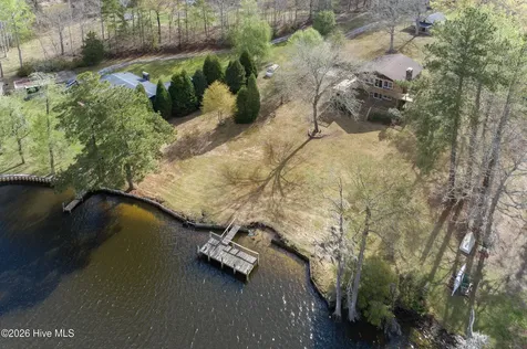 334 Creekwood Lane Blounts Creek NC 27814