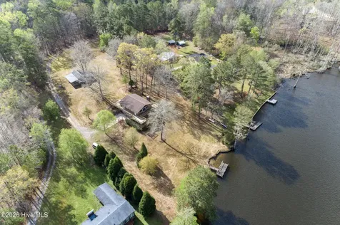 334 Creekwood Lane Blounts Creek NC 27814