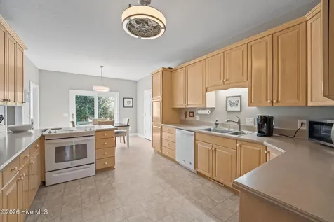 8 Hialeah Place Pinehurst NC 28374