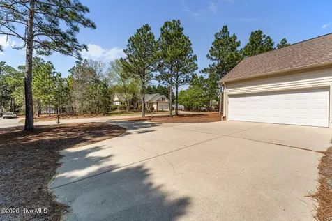 8 Hialeah Place Pinehurst NC 28374