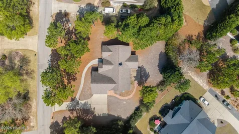 8 Hialeah Place Pinehurst NC 28374