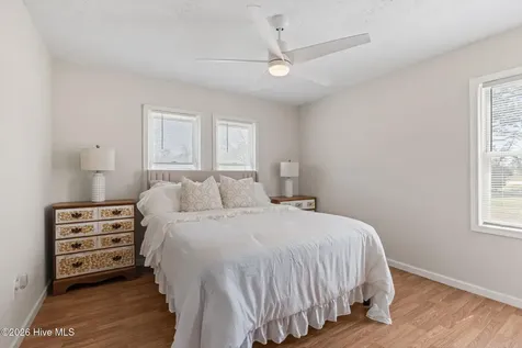 5217 Highway 101 Newport NC 28570
