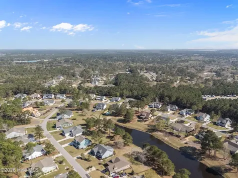 788 Breezewood Drive SE Bolivia NC 28422