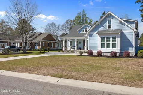 788 Breezewood Drive SE Bolivia NC 28422