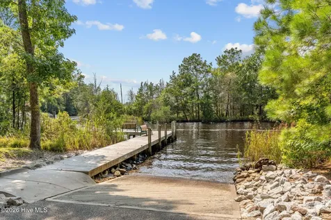788 Breezewood Drive SE Bolivia NC 28422