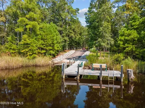 788 Breezewood Drive SE Bolivia NC 28422