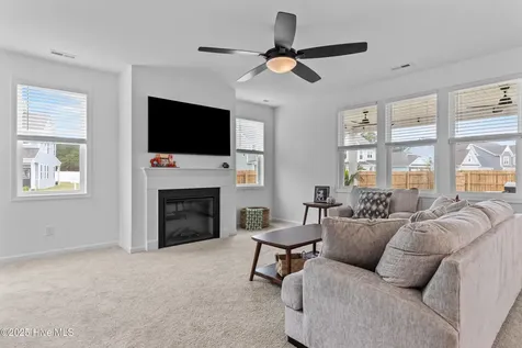 7403 Julius Drive NE Leland NC 28451