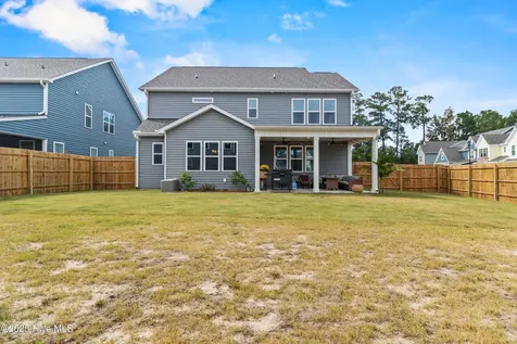 7403 Julius Drive NE Leland NC 28451