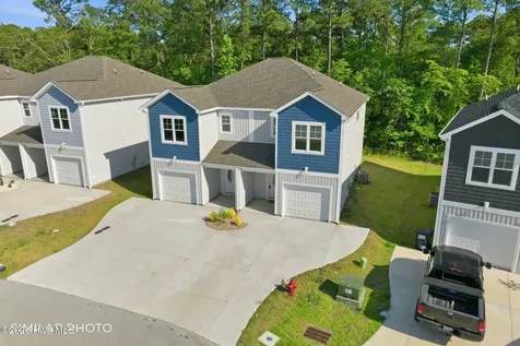 207 Holly Sands Loop Holly Ridge NC 28445