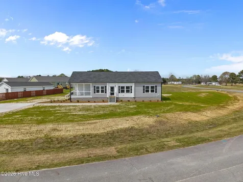 2246 Blackhawk Drive Farmville NC 27828