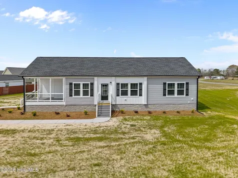 2246 Blackhawk Drive Farmville NC 27828