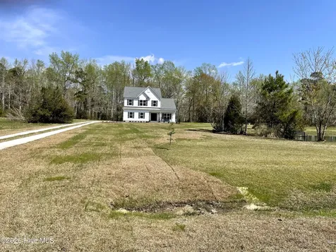 263 Baird Point Road Grantsboro NC 28529
