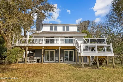 125 Loblolly Drive Pine Knoll Shores NC 28512