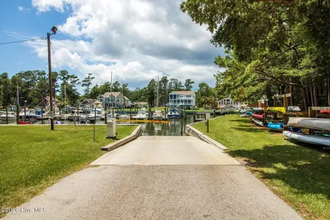 125 Loblolly Drive Pine Knoll Shores NC 28512