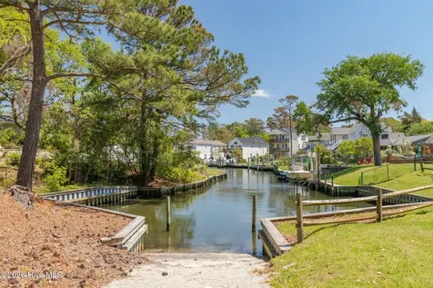 125 Loblolly Drive Pine Knoll Shores NC 28512