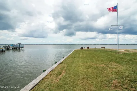 125 Loblolly Drive Pine Knoll Shores NC 28512