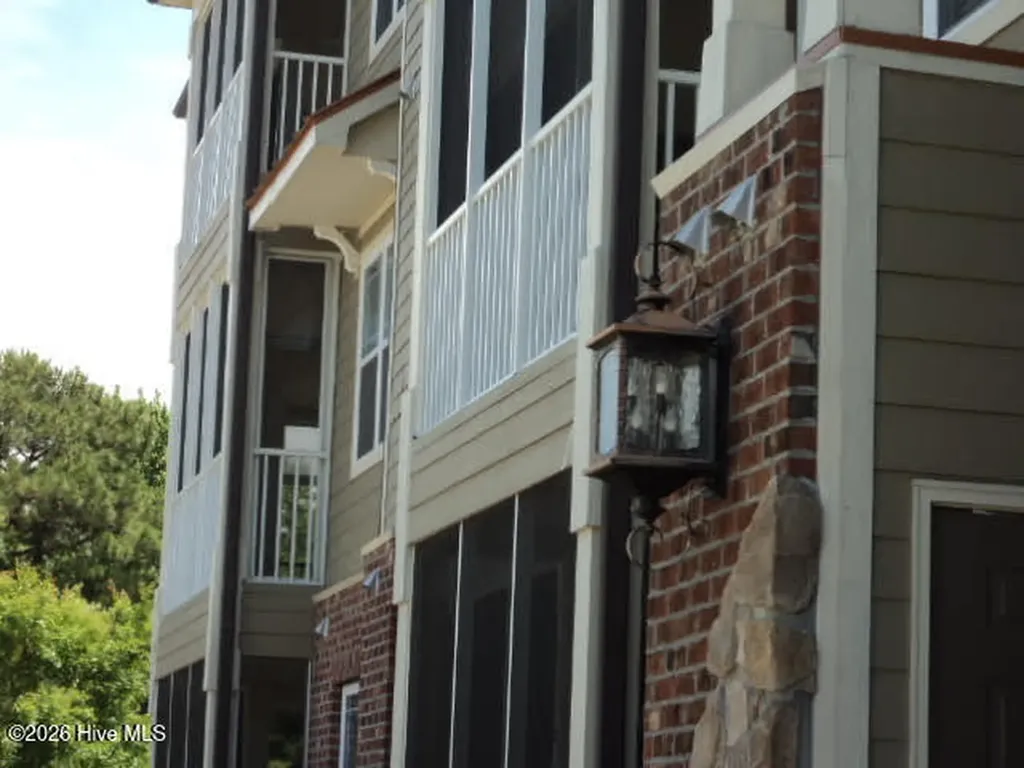 395 S Crow Creek Drive Calabash NC 28467