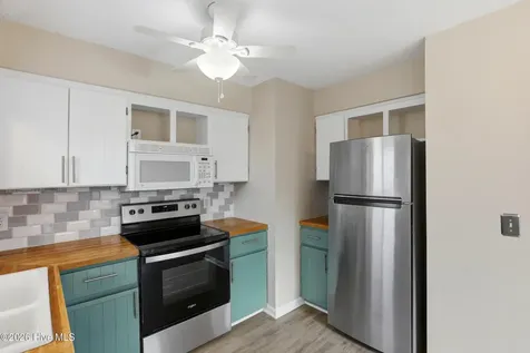 1299 Wellington Avenue Wilmington NC 28401